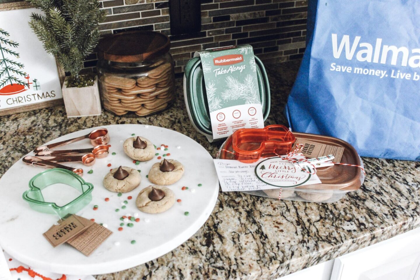 Christmas cookies, Gift Giving│Homemade Baked Goods and Cookie Baking Kits
