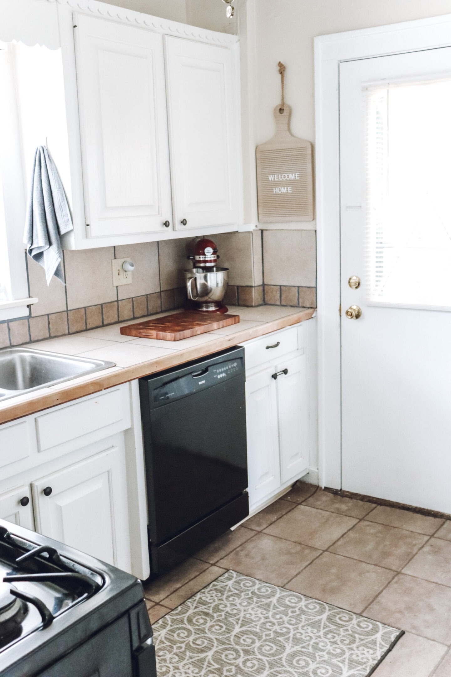 farmhouse kitchen