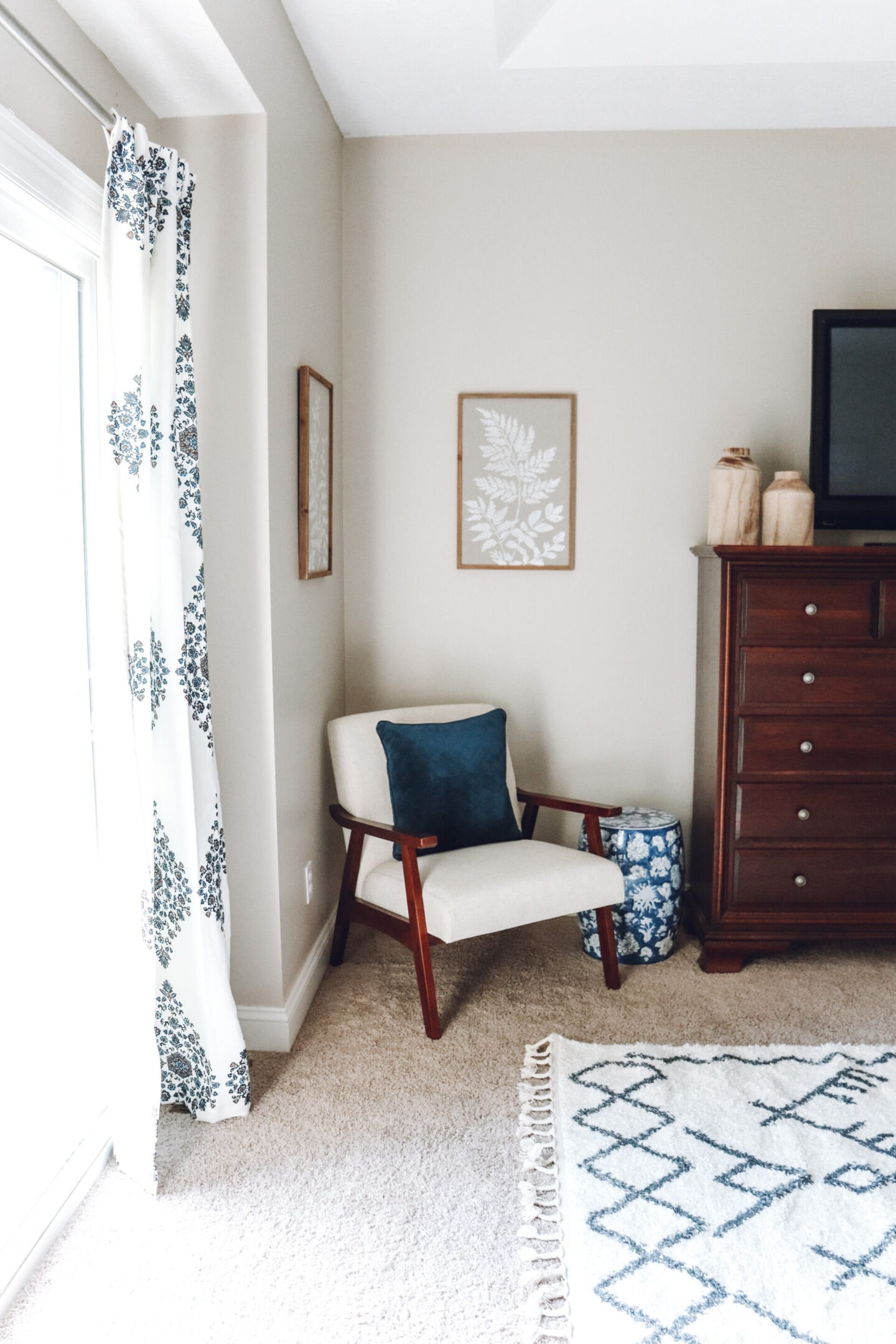 traditional master bedroom