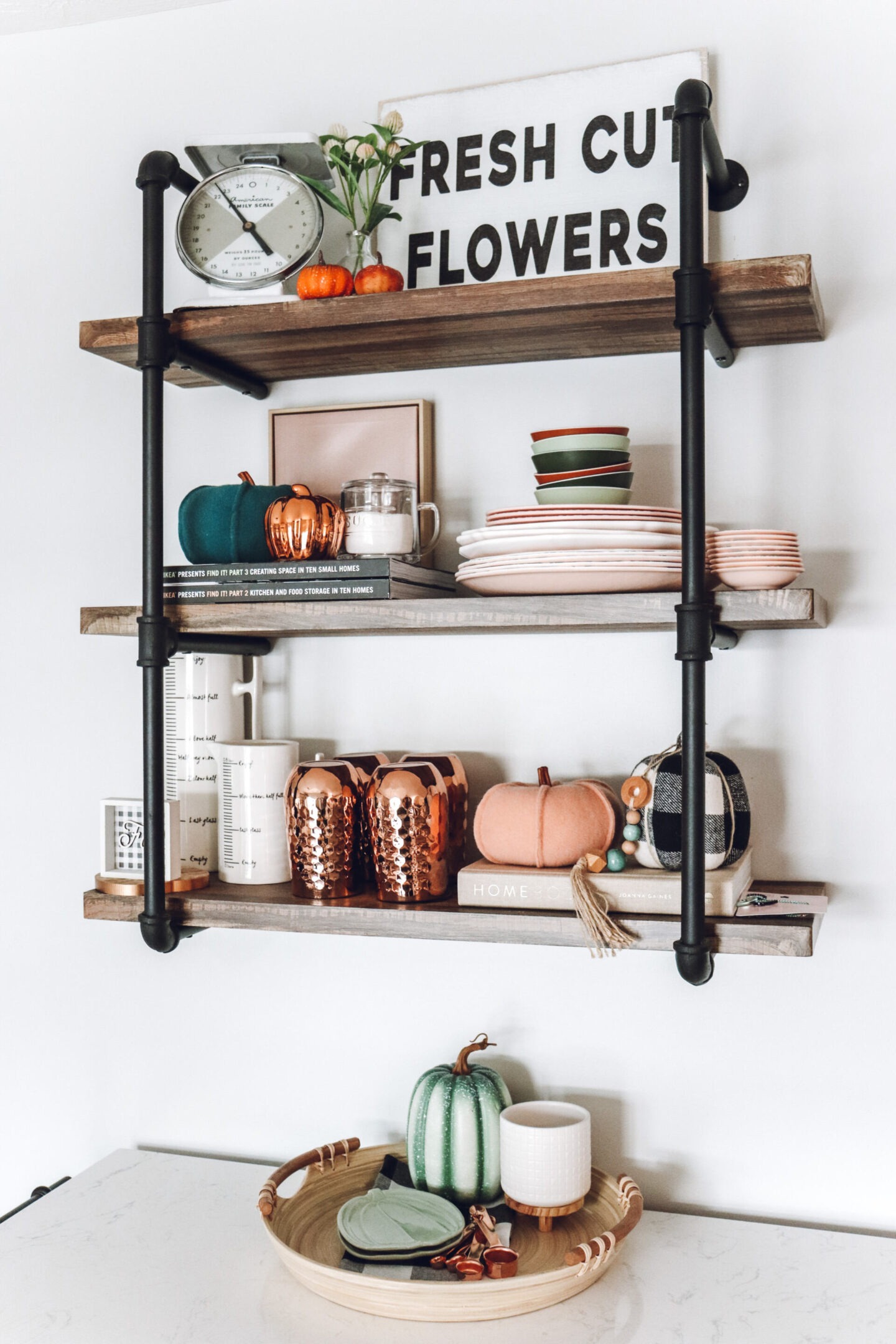 Fall shelf decor