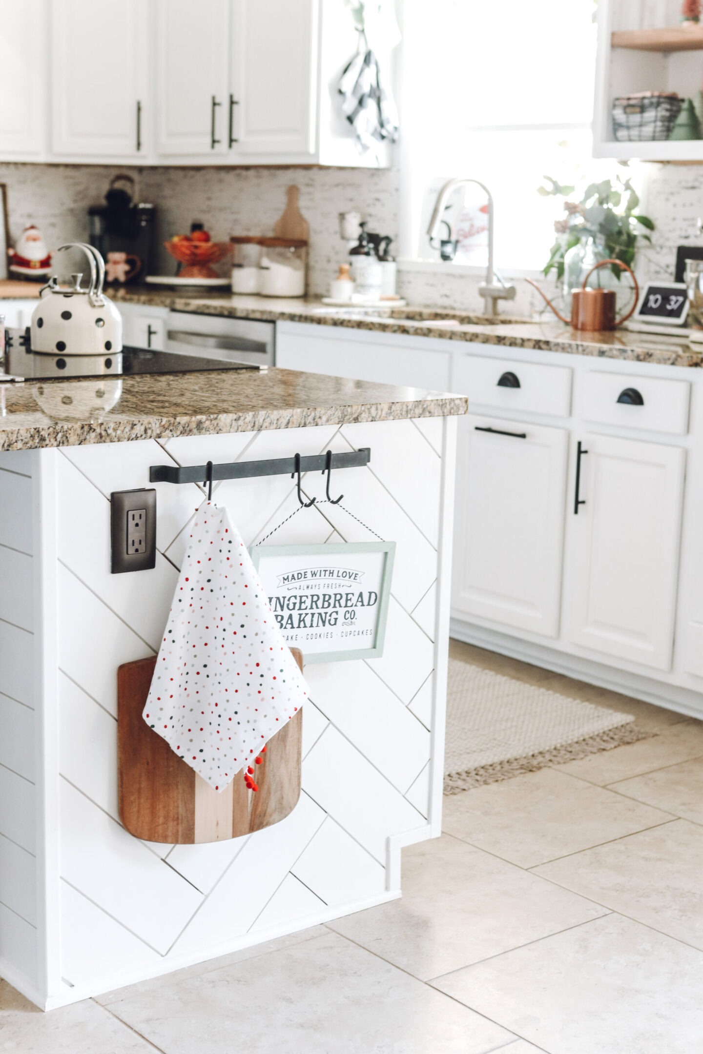 Christmas Kitchen Decor