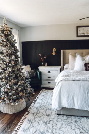 christmas master bedroom