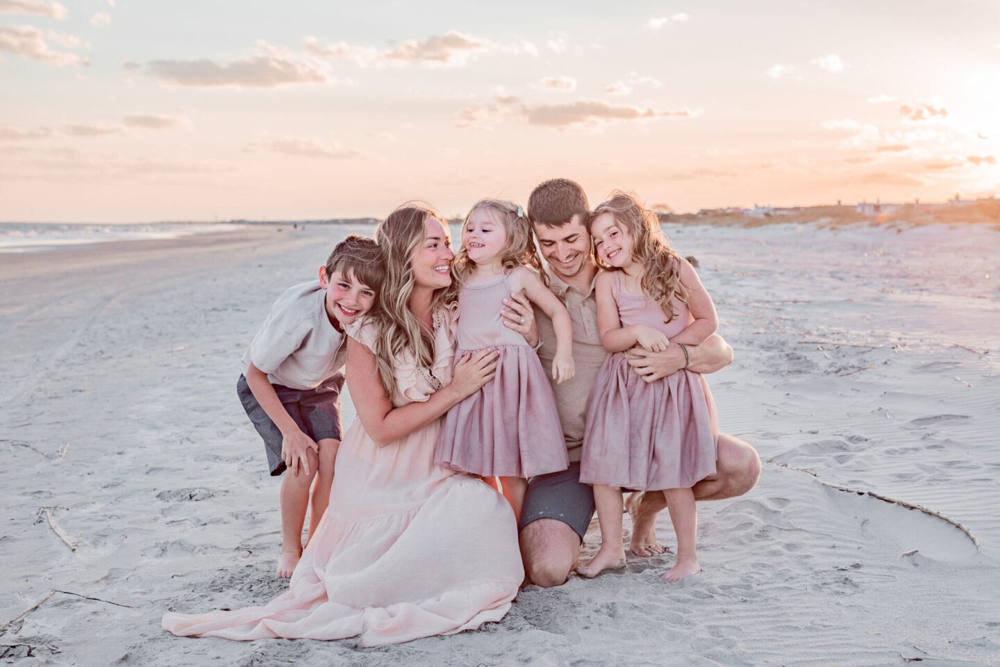 Beach family shop photo outfits